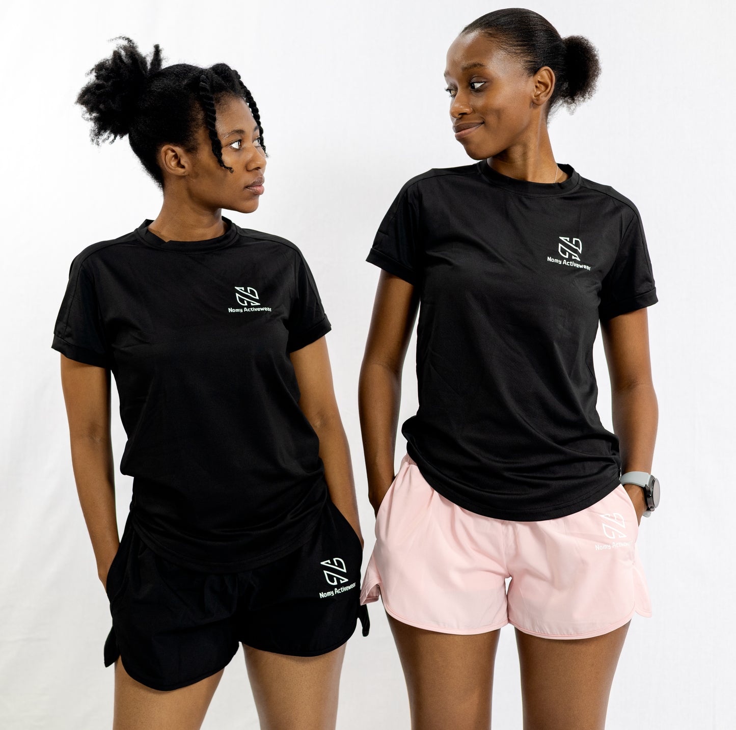 Slim fit very petite Black T-shirt (only)